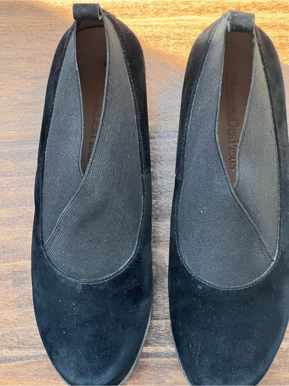 L’Amour DesPieds Black Women's Slip-On platform shoes.